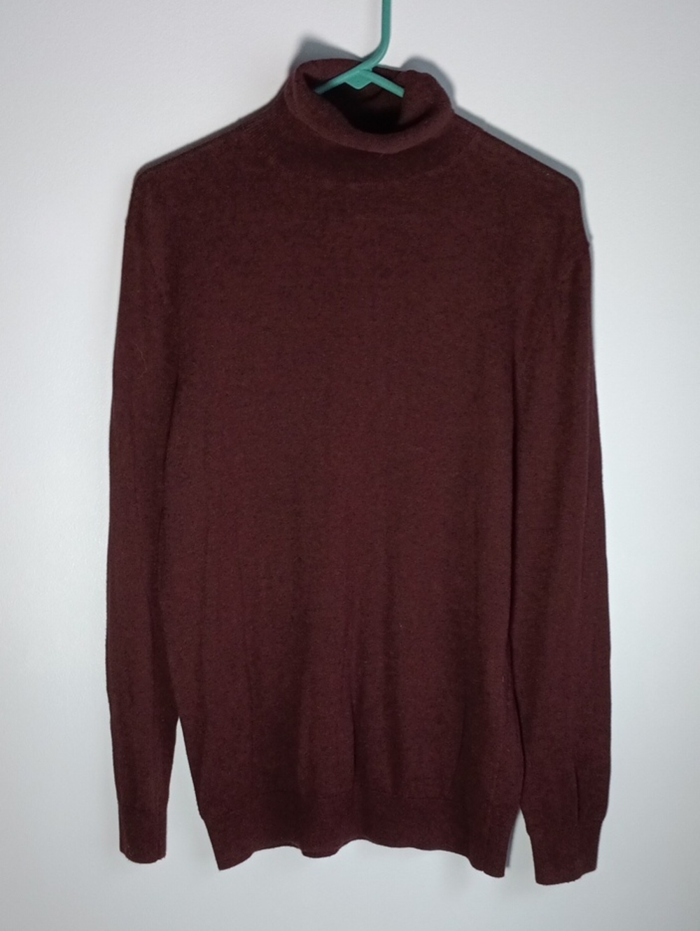 Men's Burgundy Turtleneck Sweater